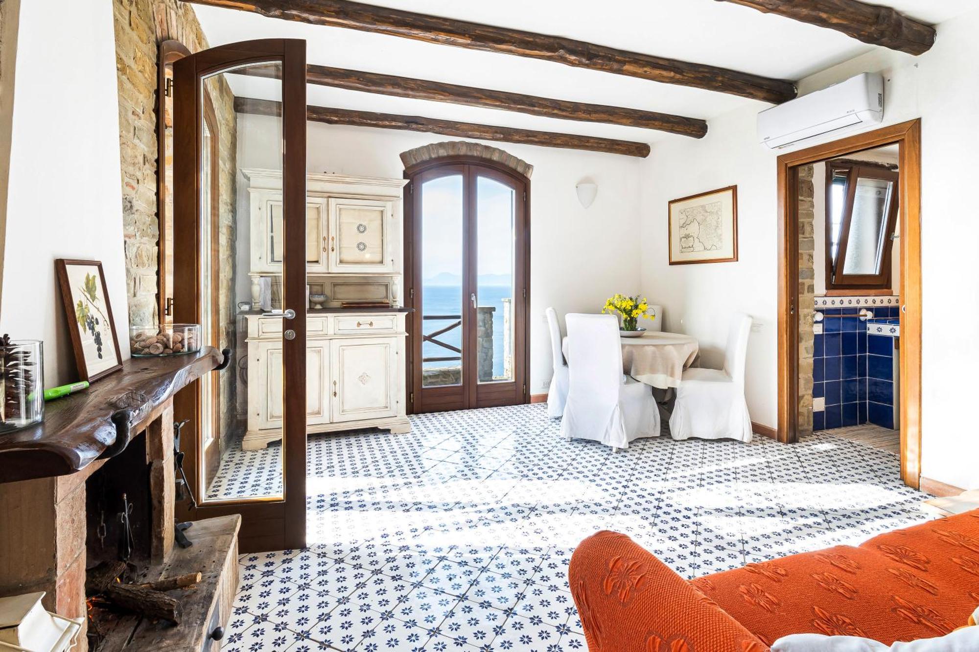 Bellezza In Cilento Panoramic Apts Castellabate Exterior photo
