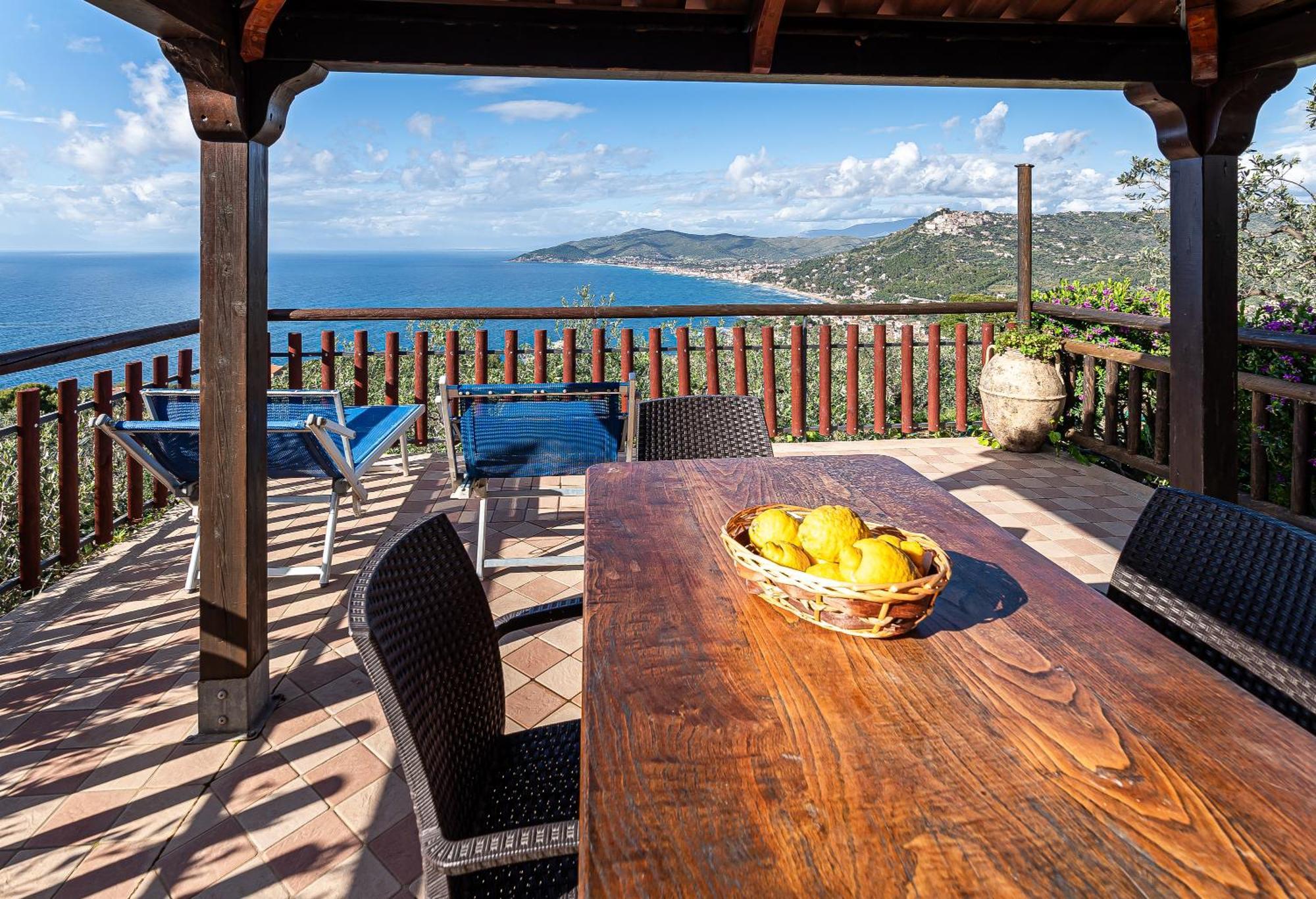 Bellezza In Cilento Panoramic Apts Castellabate Exterior photo