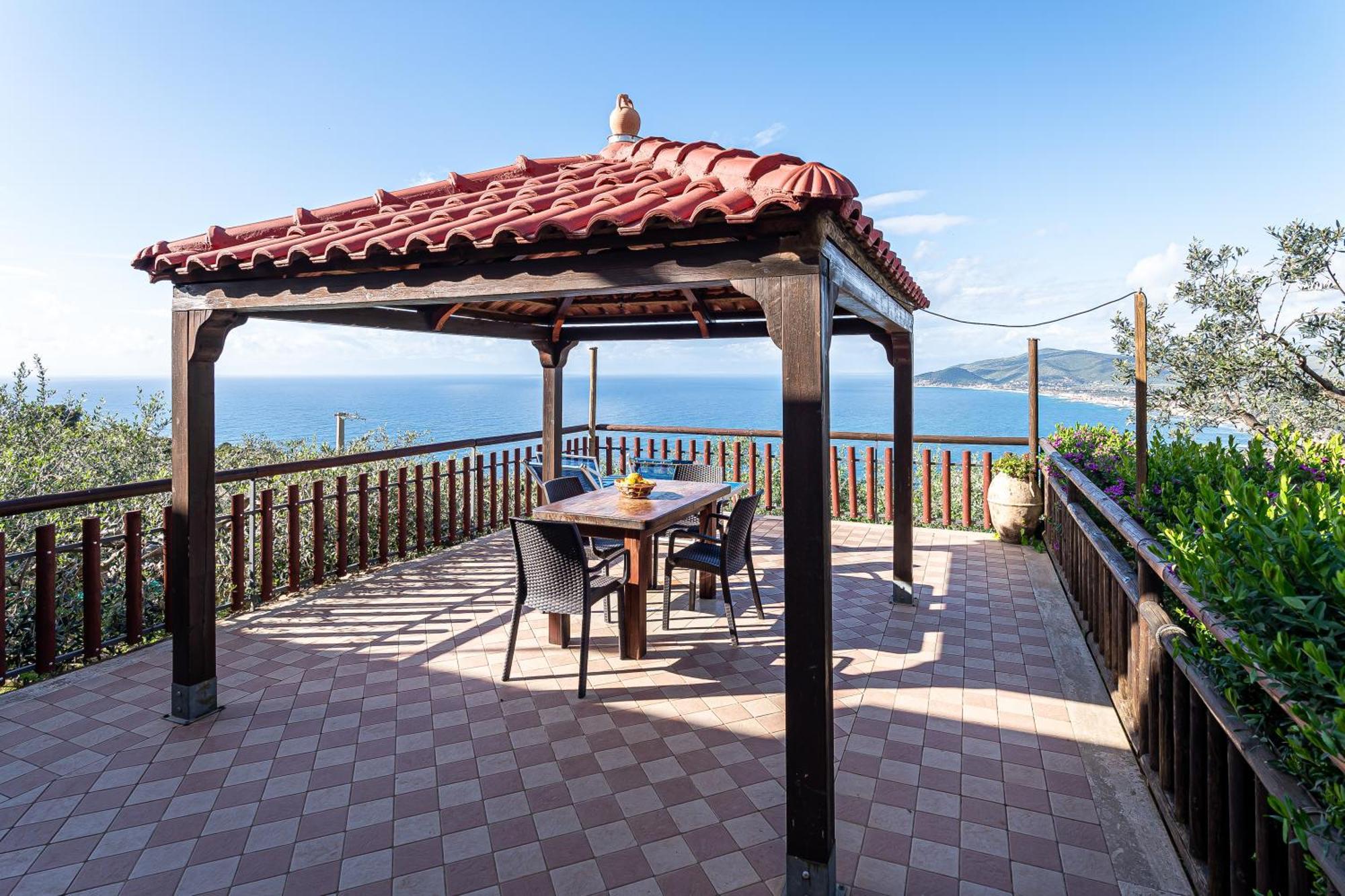 Bellezza In Cilento Panoramic Apts Castellabate Exterior photo