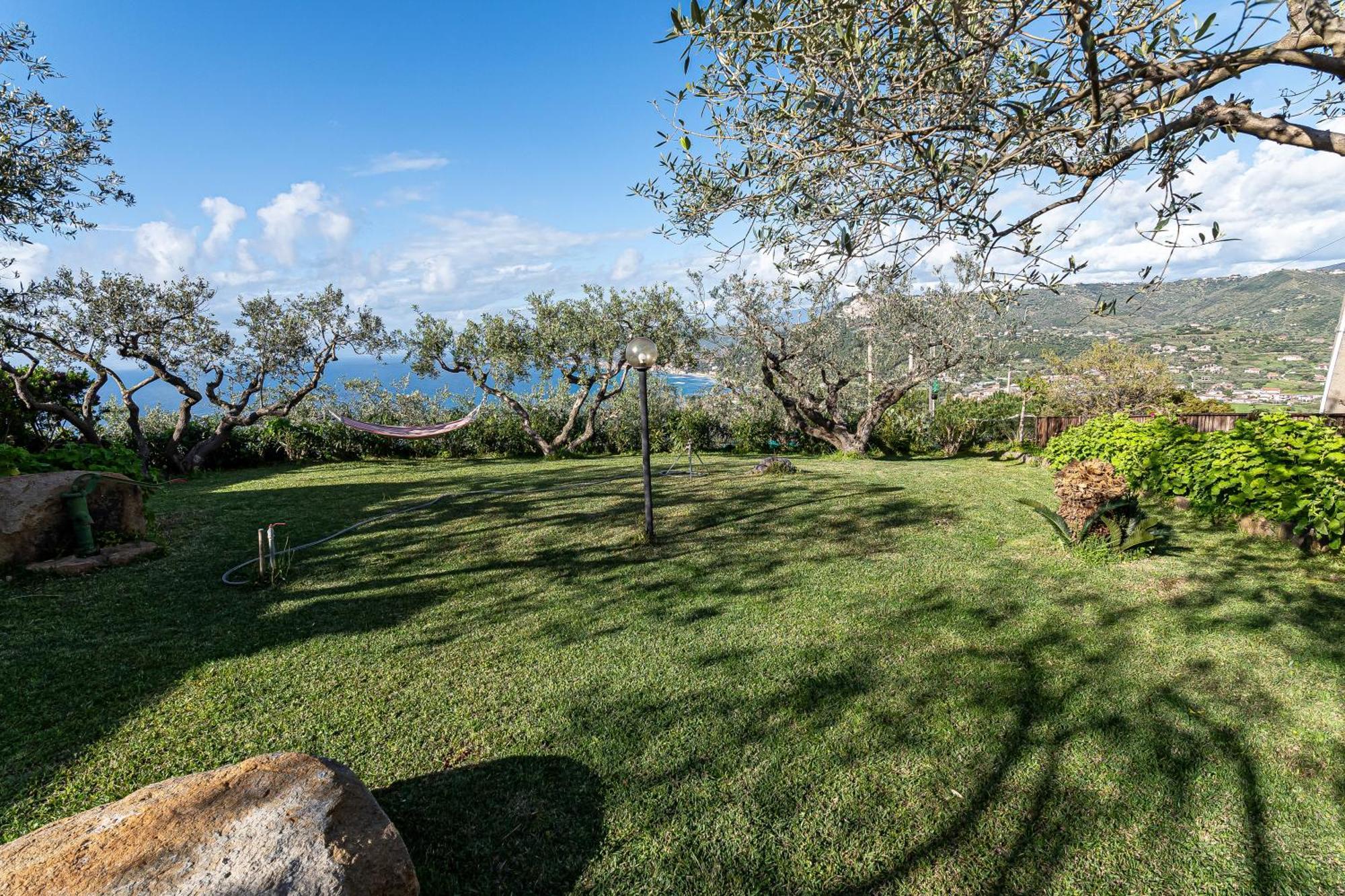 Bellezza In Cilento Panoramic Apts Castellabate Exterior photo